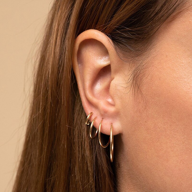 Jéssica - Thin Hoop Earrings