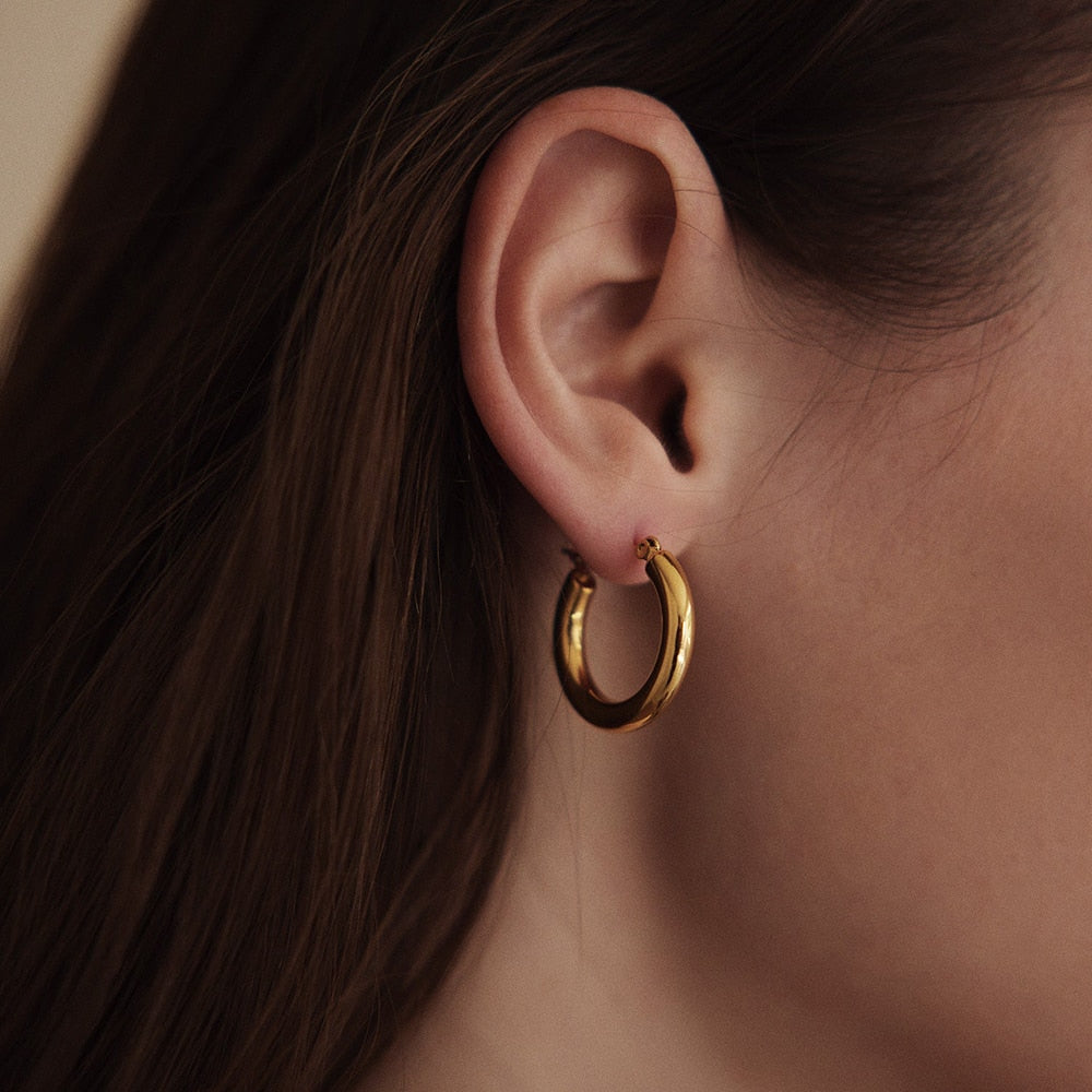Alessia - Circle Hoop Earrings