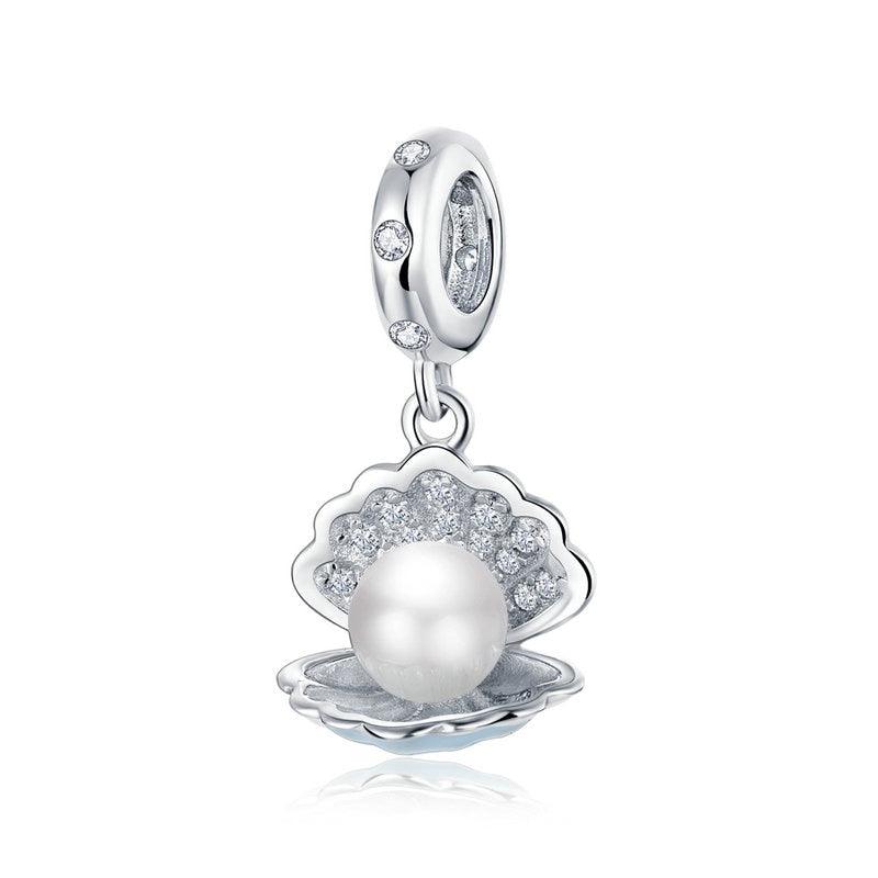 Pearl in Seashell Silver Charm - Figueira