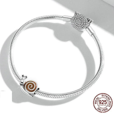 Silver Snail & Caterpillar - Figueira
